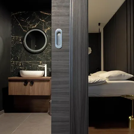 Premium Old Town Apartment
